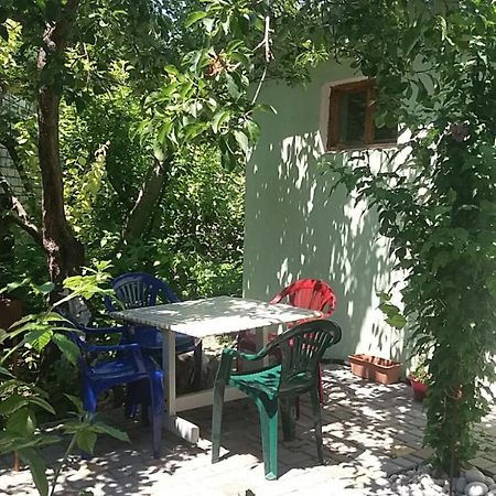 Dacha V Arkadii Hotel Odessa Exterior foto